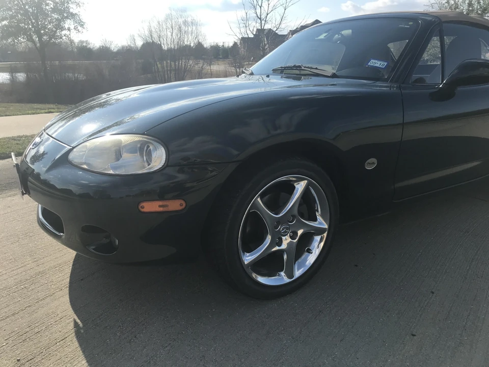 2001 Mazda NB MX-5 Miata - Image 25 of 31