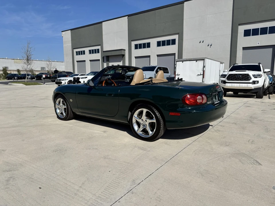 2001 Mazda NB MX-5 Miata - Image 5 of 31
