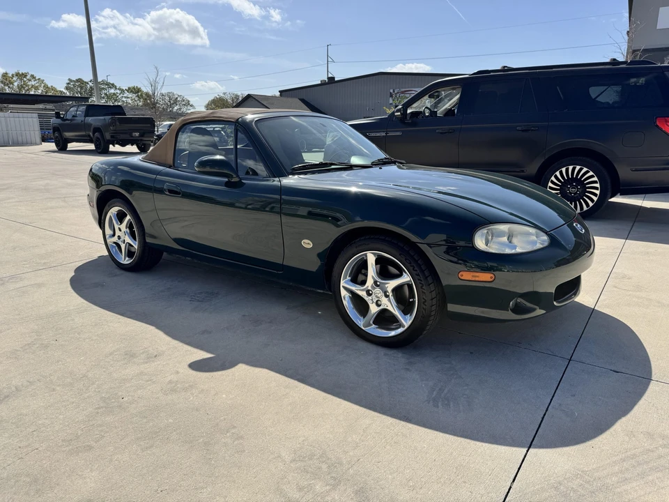 2001 Mazda NB MX-5 Miata - Image 17 of 31
