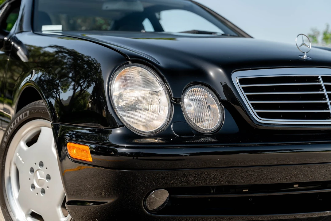 2001 Mercedes-Benz C208/A208 CLK 55 AMG - Image 19 of 31