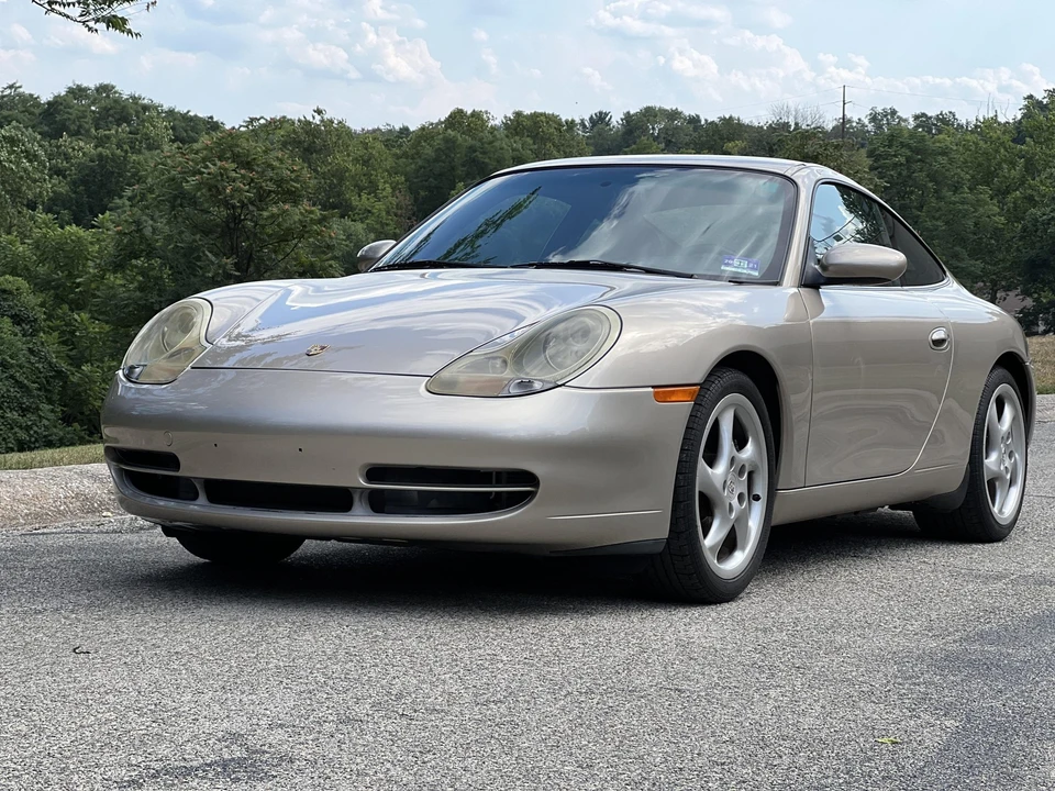 2001 Porsche 996 Carrera - Image 5 of 31