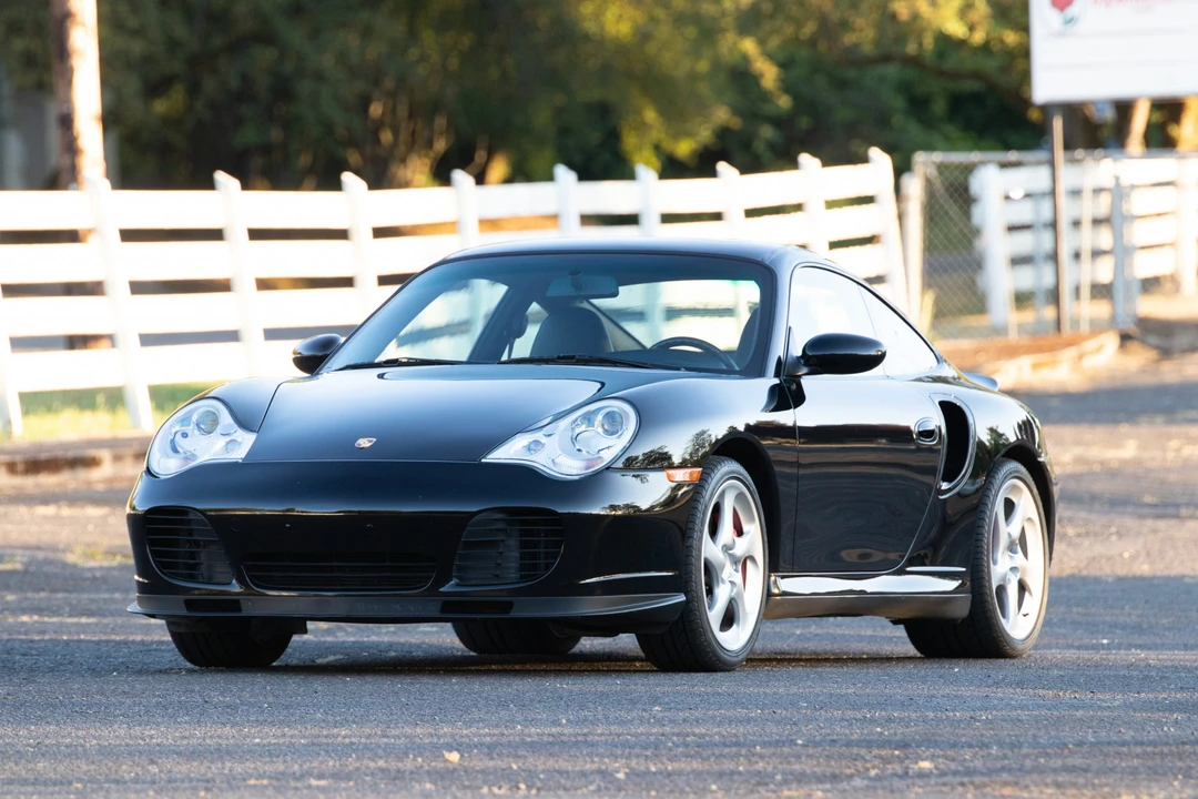2001 Porsche 996 Turbo - Image 25 of 31