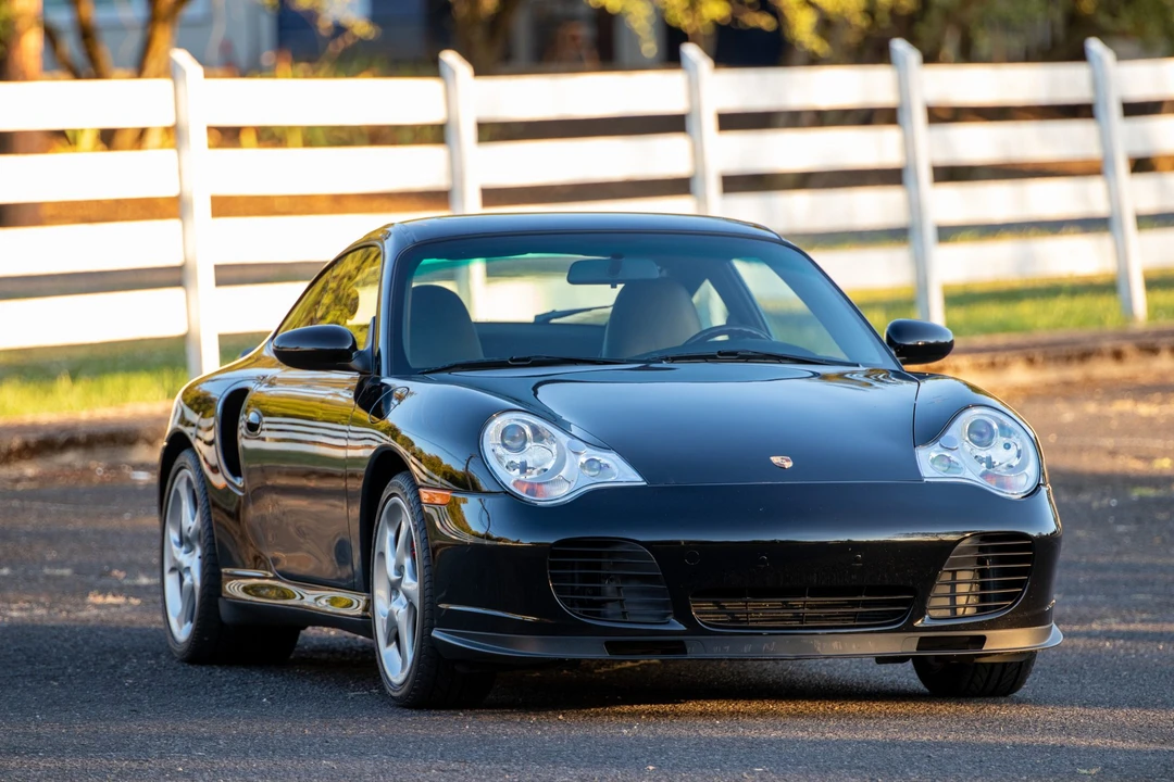 2001 Porsche 996 Turbo - Image 12 of 31