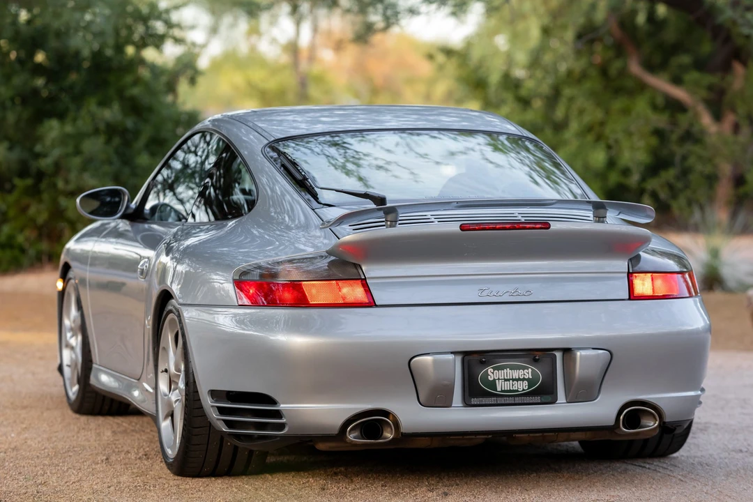 2001 Porsche 996 Turbo - Image 24 of 31