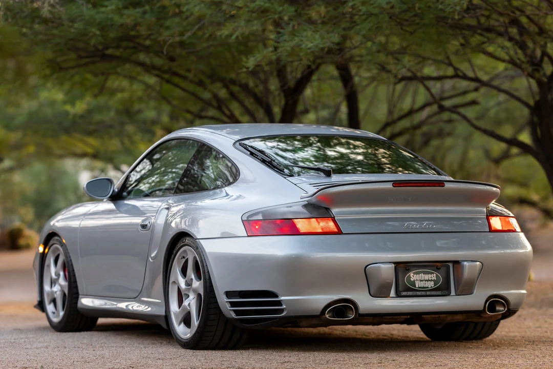 2001 Porsche 996 Turbo - Image 9 of 31
