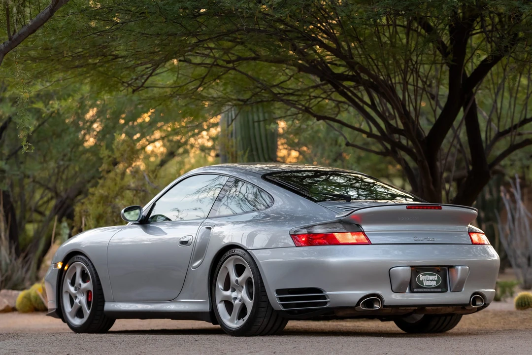 2001 Porsche 996 Turbo - Image 8 of 31