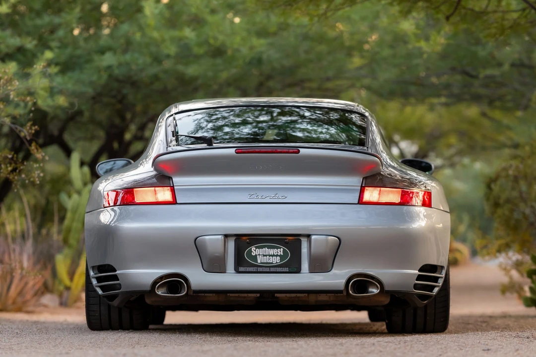 2001 Porsche 996 Turbo - Image 11 of 31