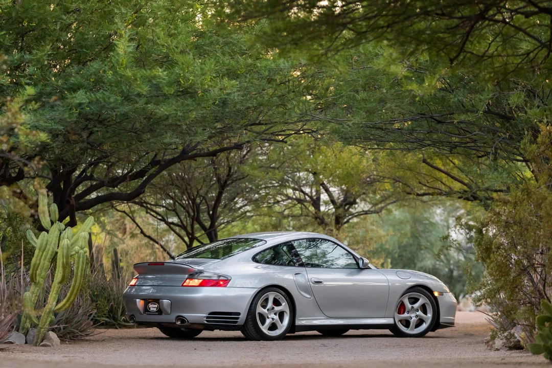 2001 Porsche 996 Turbo - Image 13 of 31