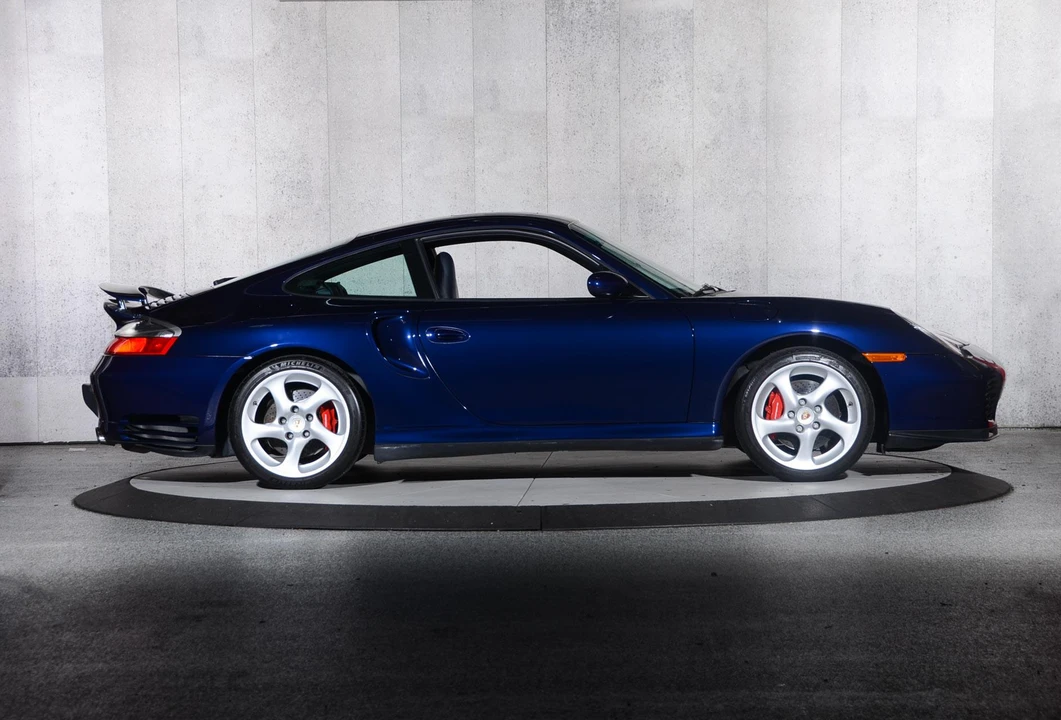 2001 Porsche 996 Turbo - Image 9 of 31