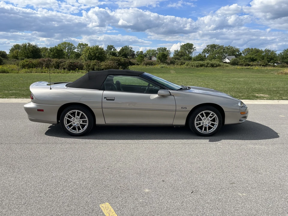 2002 Chevrolet Camaro SS 4th Gen - Image 11 of 31