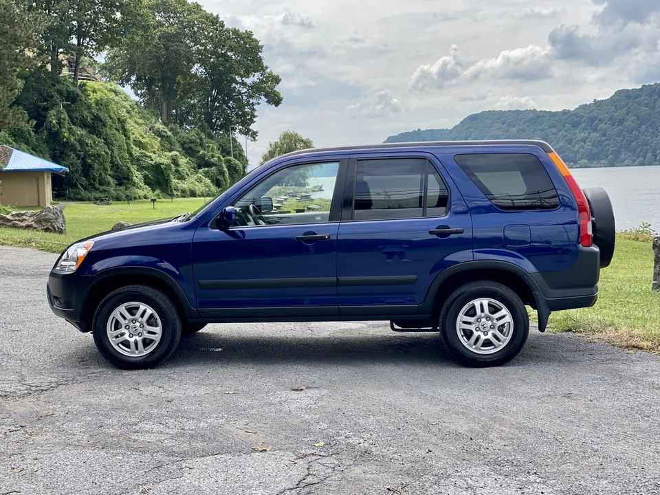 2002 Honda CR-V 2nd Gen - Image 23 of 31