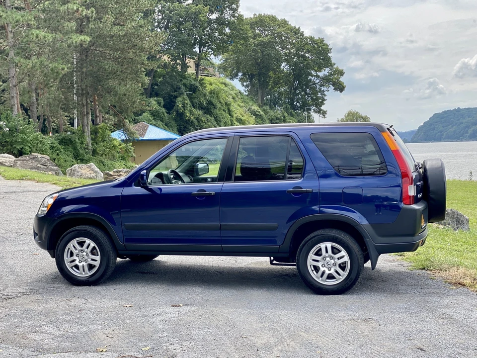 2002 Honda CR-V 2nd Gen - Image 25 of 31