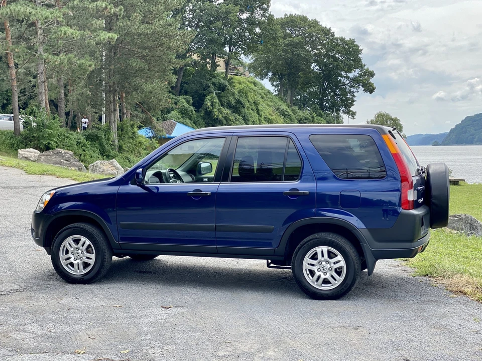 2002 Honda CR-V 2nd Gen - Image 24 of 31