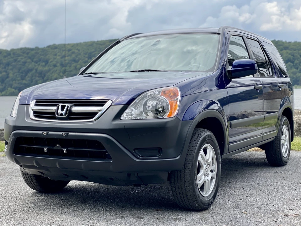 2002 Honda CR-V 2nd Gen - Image 5 of 31