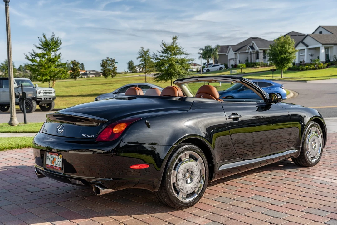 2002 Lexus SC430 - Image 9 of 31