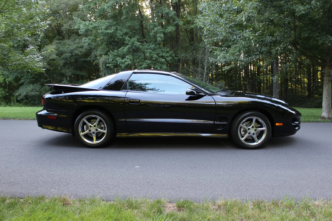 2002 Pontiac Firebird Trans Am 4th Gen - Image 15 of 31