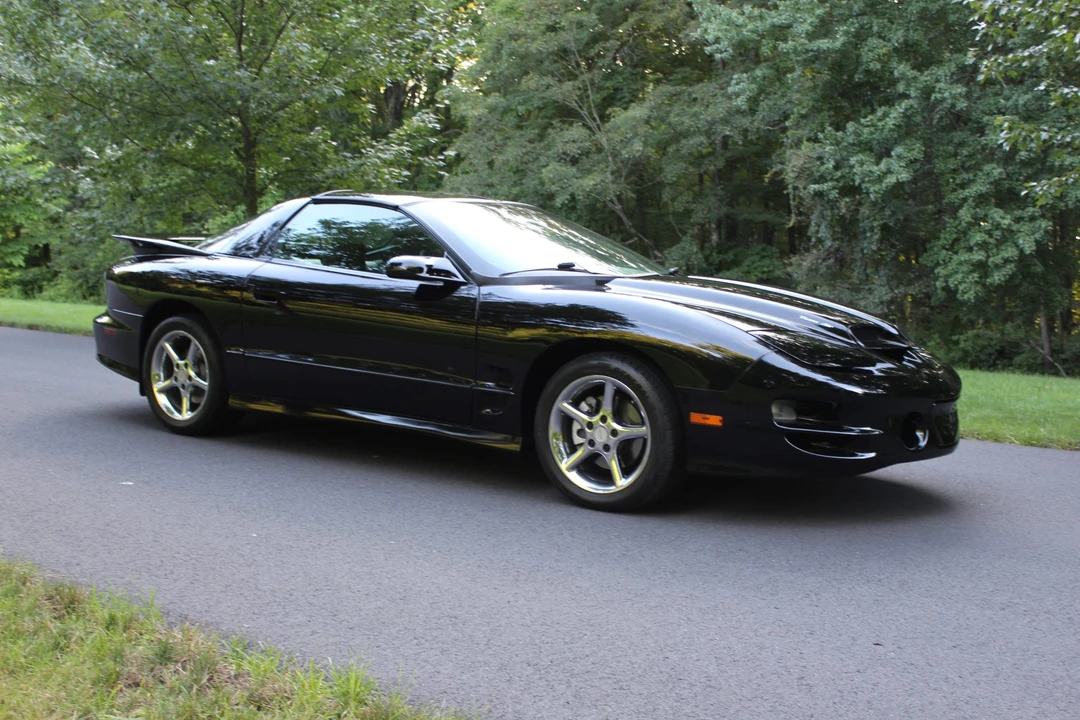 2002 Pontiac Firebird Trans Am 4th Gen - Image 17 of 31