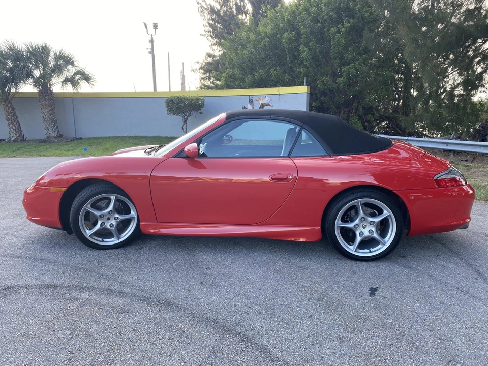 2002 Porsche 996 Carrera - Image 9 of 31