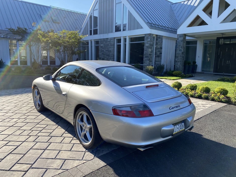 2002 Porsche 996 Carrera - Image 16 of 31