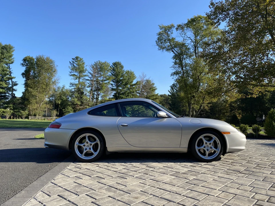 2002 Porsche 996 Carrera - Image 26 of 31