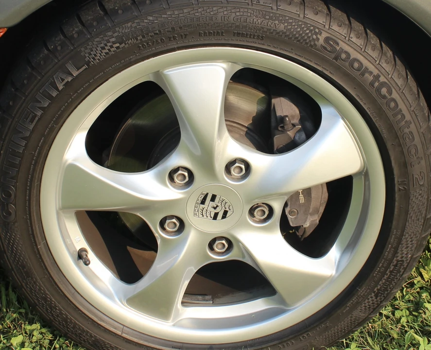 2002 Porsche 986 Boxster - Image 23 of 31