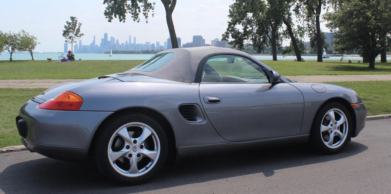 2002 Porsche 986 Boxster - Image 11 of 31