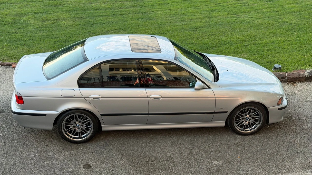 2003 BMW E39 M5 - Image 29 of 31