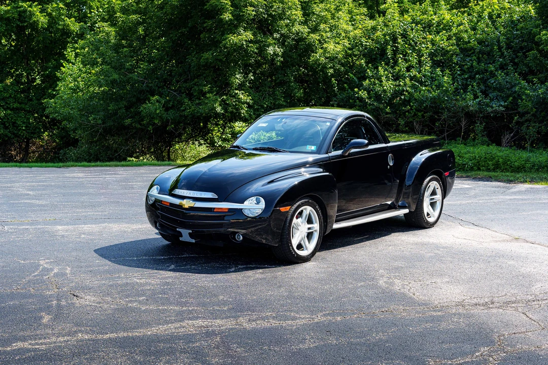2003 Chevrolet SSR - Image 6 of 31