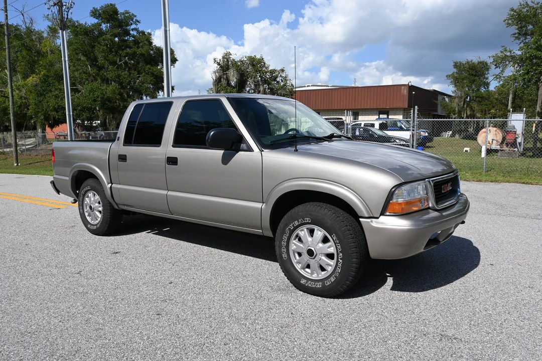 2003 GMC S-15/Sonoma - Image 3 of 31