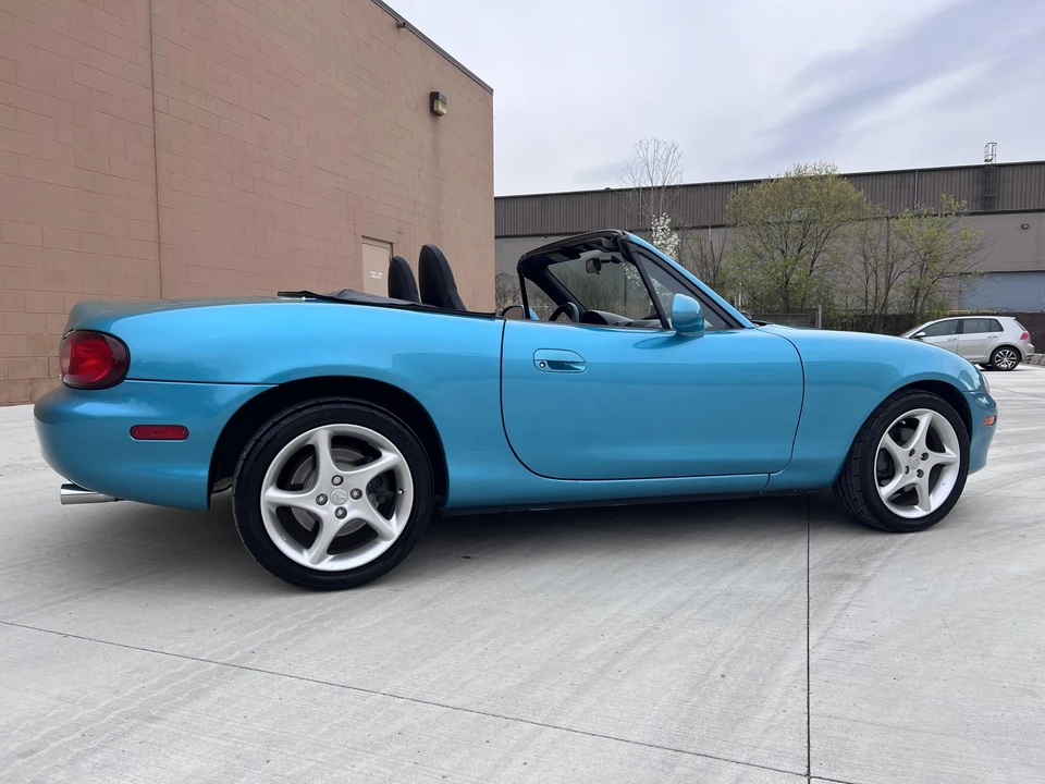 2003 Mazda NB MX-5 Miata - Image 29 of 31