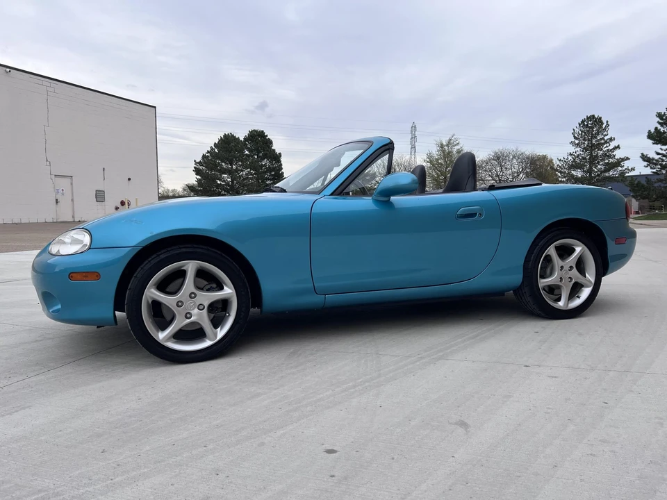 2003 Mazda NB MX-5 Miata - Image 11 of 31