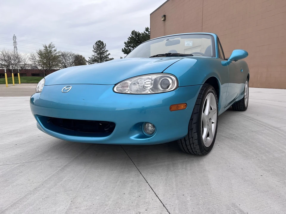 2003 Mazda NB MX-5 Miata - Image 7 of 31
