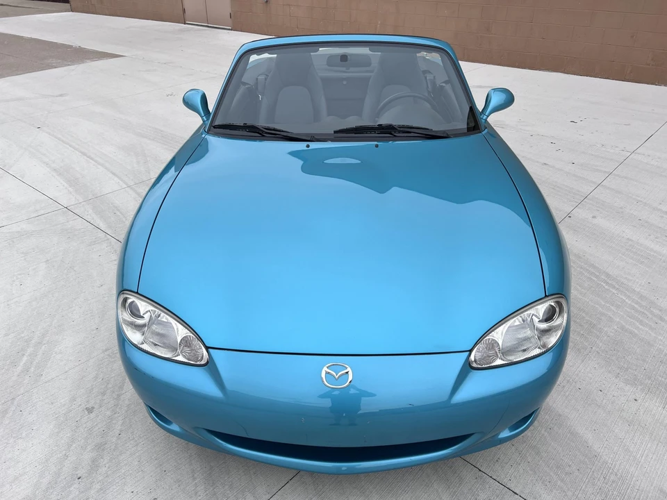 2003 Mazda NB MX-5 Miata - Image 4 of 31