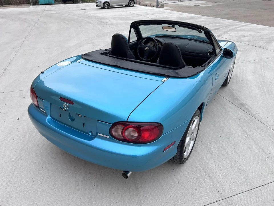 2003 Mazda NB MX-5 Miata - Image 24 of 31