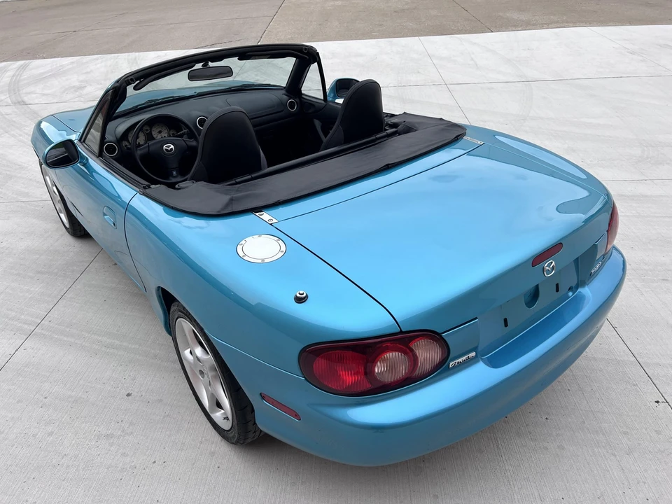 2003 Mazda NB MX-5 Miata - Image 20 of 31