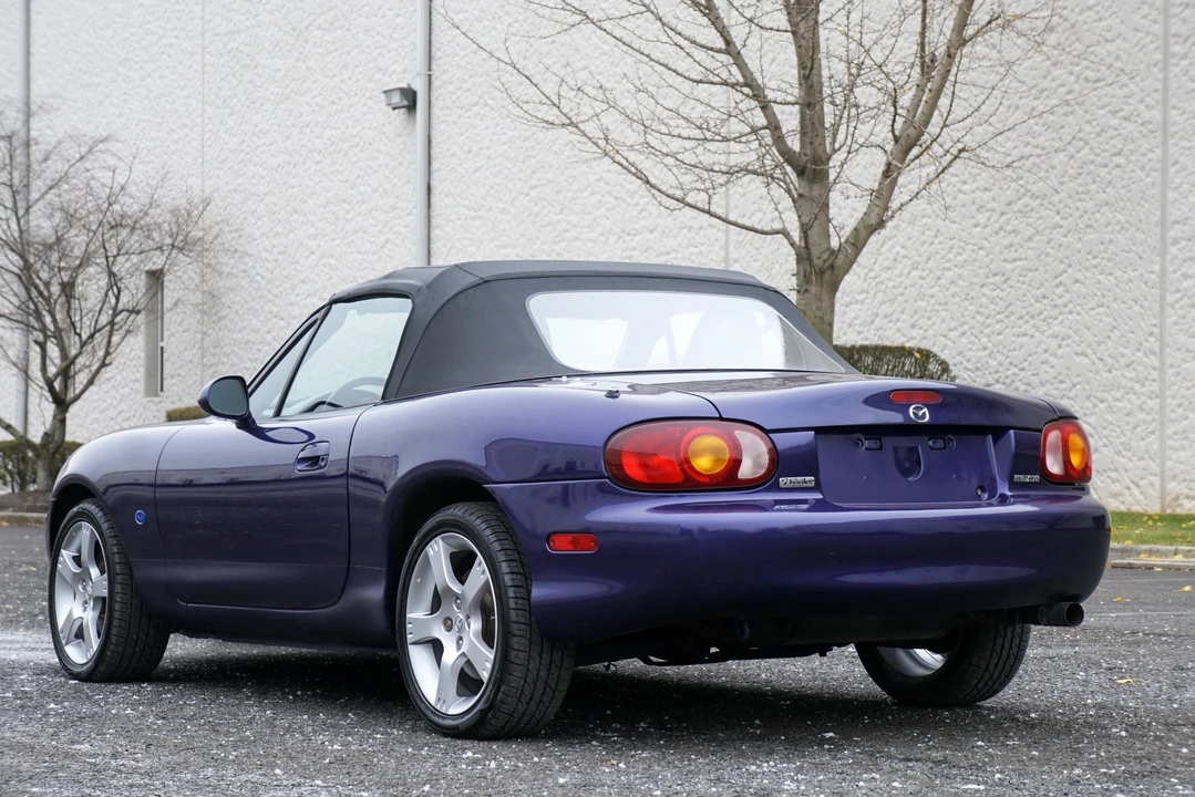 2003 Mazda NB MX-5 Miata - Image 5 of 31