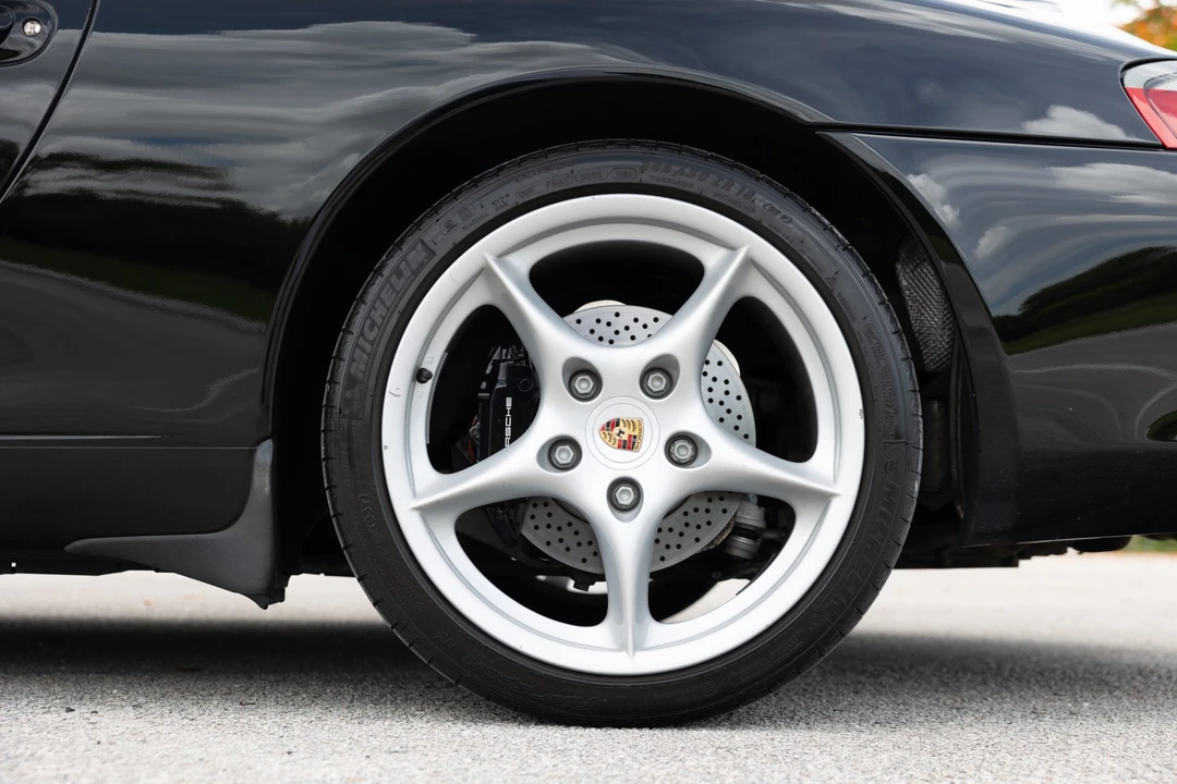 2003 Porsche 996 Carrera - Image 29 of 31