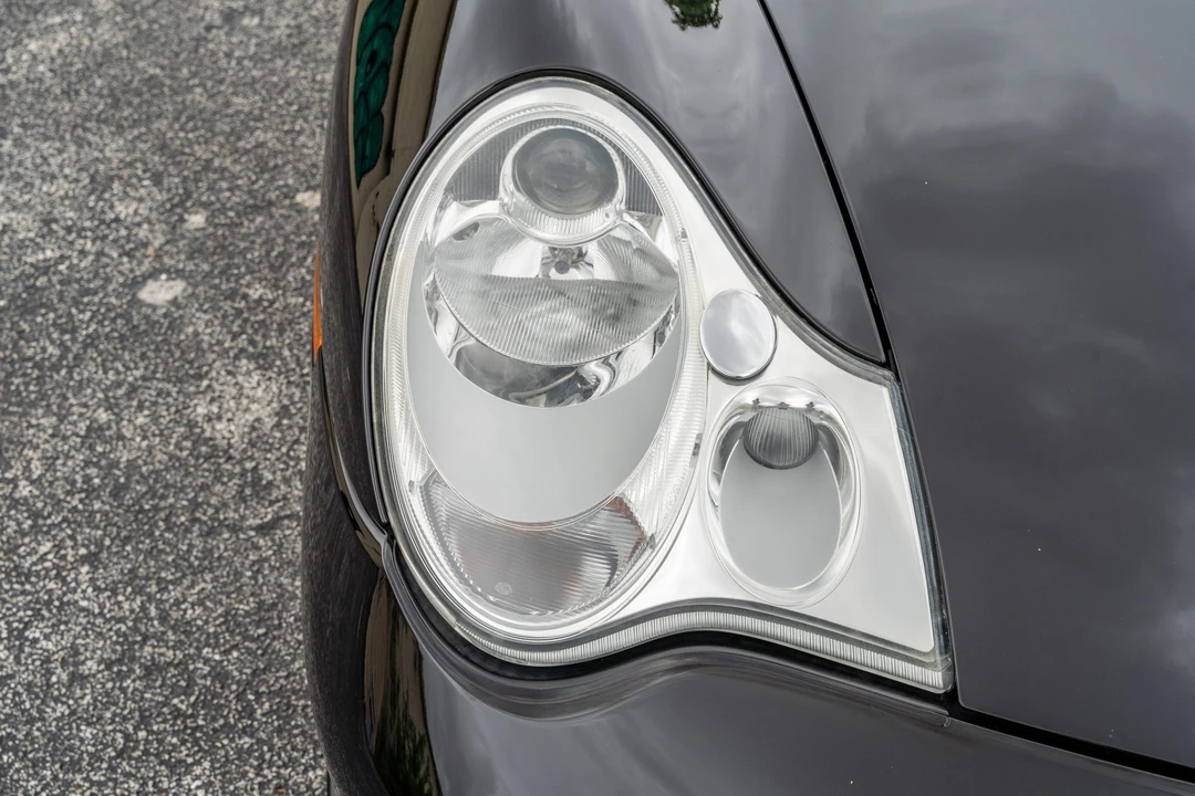 2003 Porsche 996 Turbo - Image 9 of 31