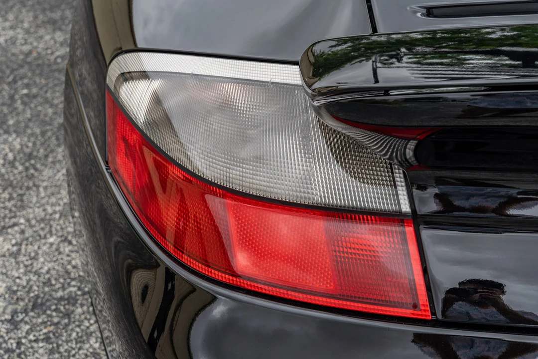 2003 Porsche 996 Turbo - Image 23 of 31