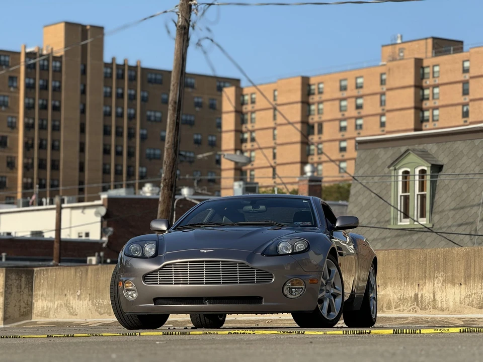 2004 Aston Martin Vanquish 1st Gen - Image 6 of 31