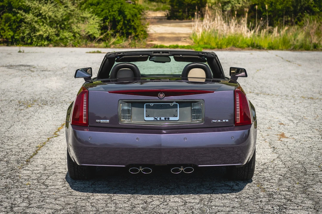 2004 Cadillac XLR - Image 26 of 31