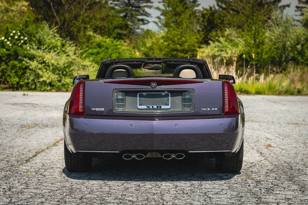 2004 Cadillac XLR - Image 27 of 31