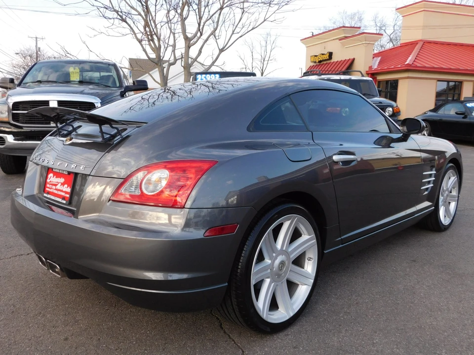 2004 Chrysler Crossfire - Image 6 of 31