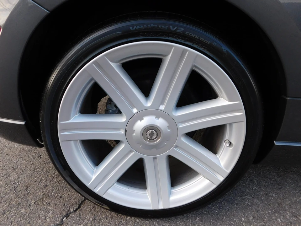 2004 Chrysler Crossfire - Image 23 of 31