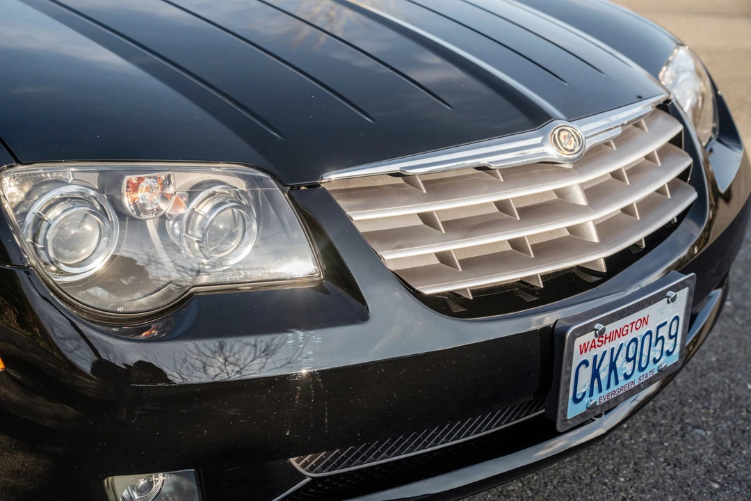 2004 Chrysler Crossfire - Image 17 of 31