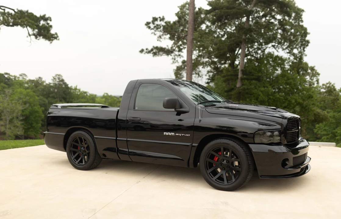 2004 Dodge Ram SRT-10 3rd Gen - Image 10 of 31