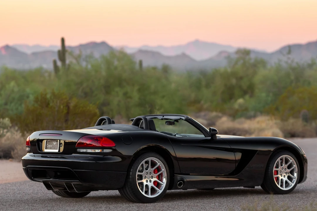 2004 Dodge Viper 3rd Gen - Image 17 of 31