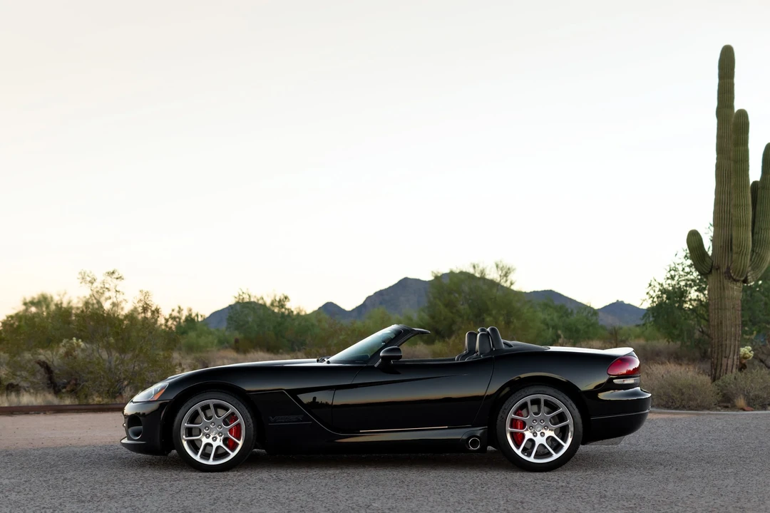 2004 Dodge Viper 3rd Gen - Image 10 of 31