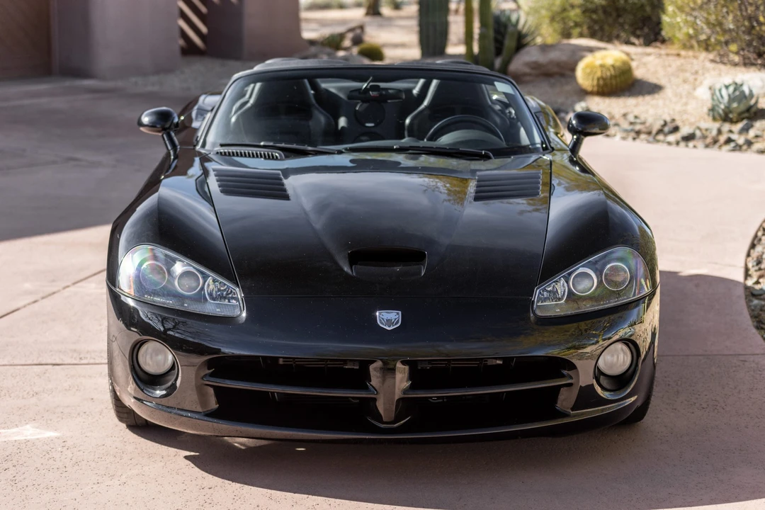 2004 Dodge Viper 3rd Gen - Image 2 of 31