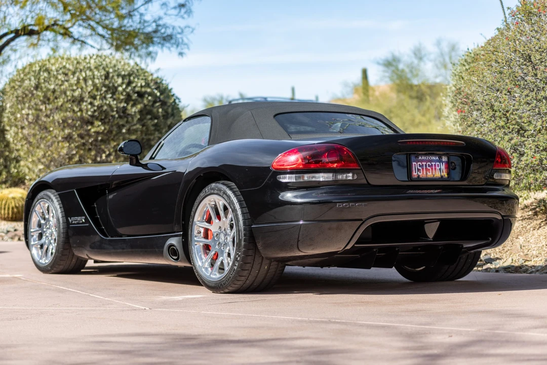 2004 Dodge Viper 3rd Gen - Image 15 of 31